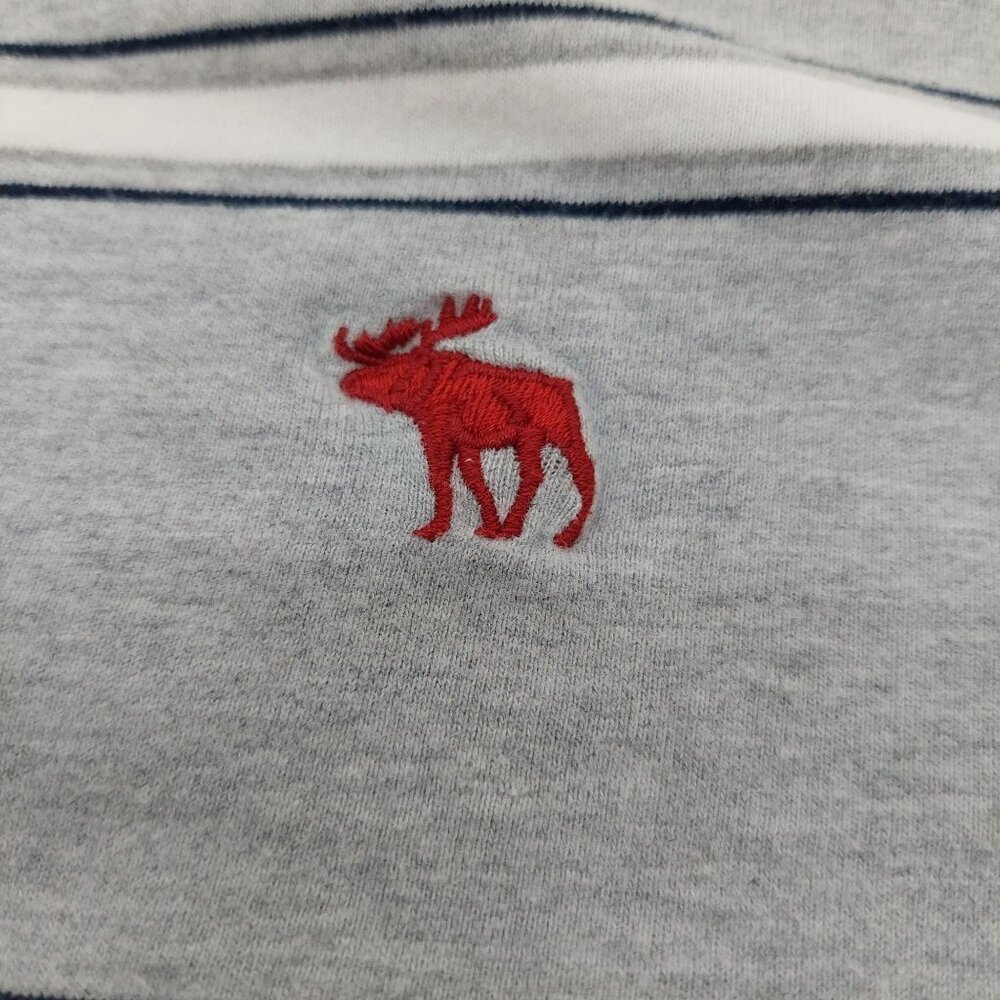 Abercrombie Men's XL Gray Striped Polo Shirt Classic Moose Red Logo 100% Cotton